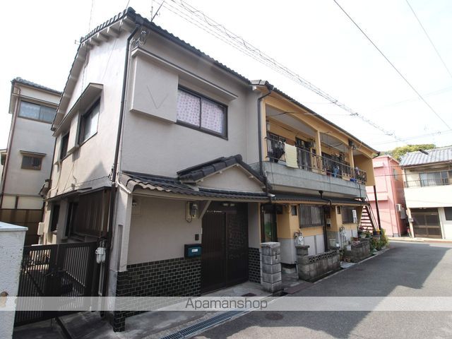 新之栄テラスハウスの外観写真