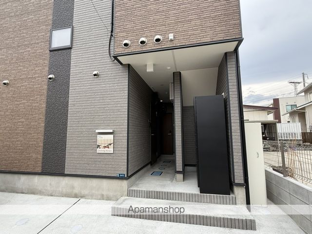 アンバーコート原町の玄関写真