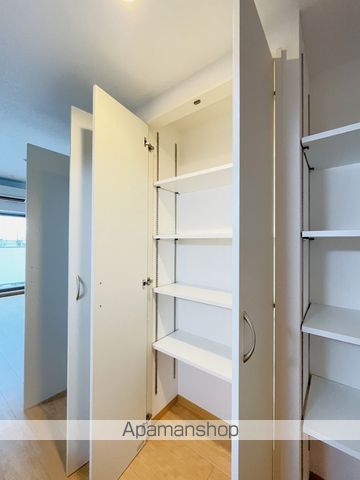 クレストタワー栄の内装写真