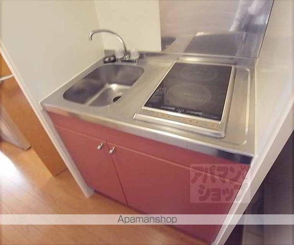 レオパレス安信町四九番地の内装写真