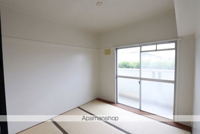 ビレッジハウス小浜1号棟の内装写真