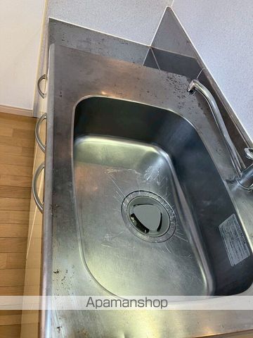 セレブマンションIIIの内装写真
