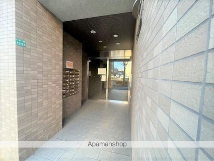 シャルマンエース[1K/25.2m2]のエントランス