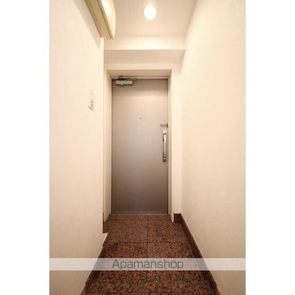 東京都杉並区下高井戸３丁目[1LDK/32.55m2]の玄関