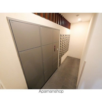 グランテール代々木[1K/25.39m2]のエントランス2