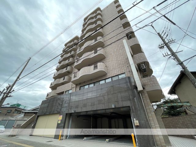 本町プラザの外観写真