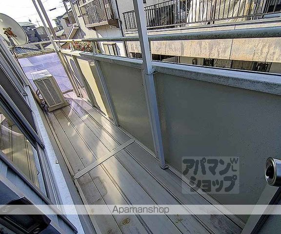 京福北野線 宇多野駅 徒歩4分 2階建 築64年の内装写真