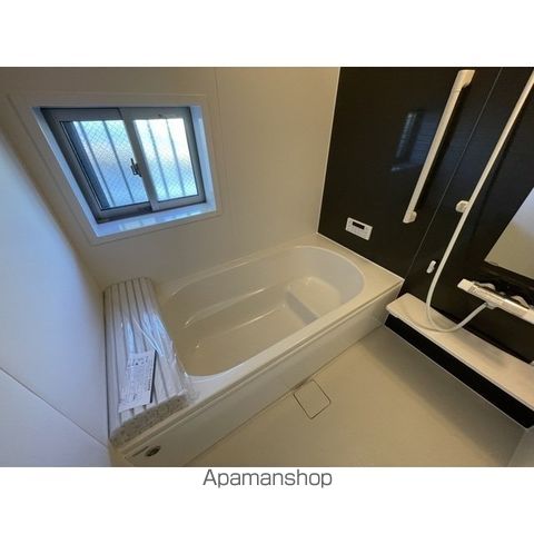 青梅市 2階建 築4年の内装写真