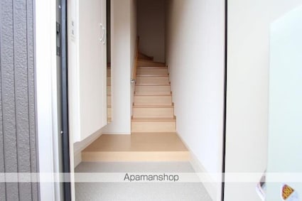 花水木[2LDK/61.7m2]の玄関