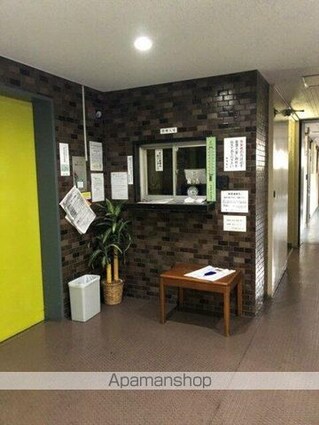 東京都港区三田１丁目[1LDK/50.22m2]の共用部