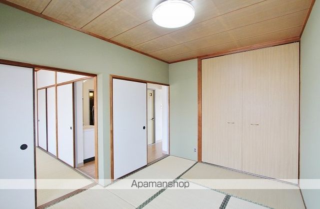 オークフィールド新浜の内装写真