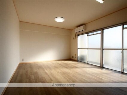友岡マンション[2LDK/58.32m2]のリビング・居間