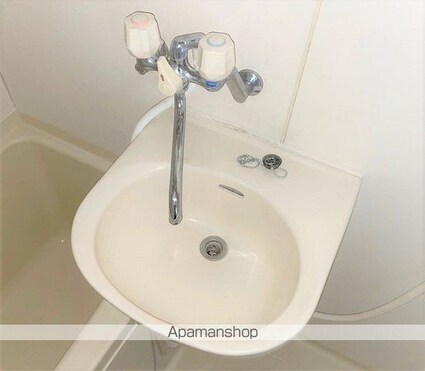 レオパレスＡＯＫＩ[1K/26.49m2]の洗面所