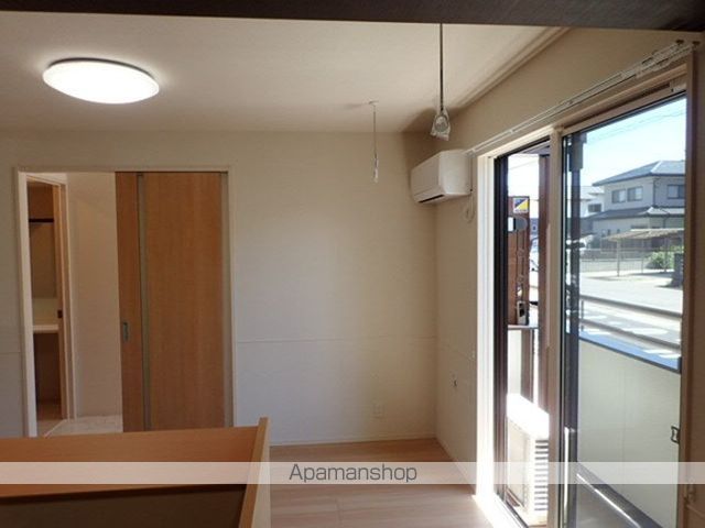 フロイデ山崎の内装写真