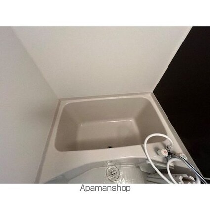 セゾン・ドゥ・ブランシェ千葉中央[1K/24.9m2]のバス2