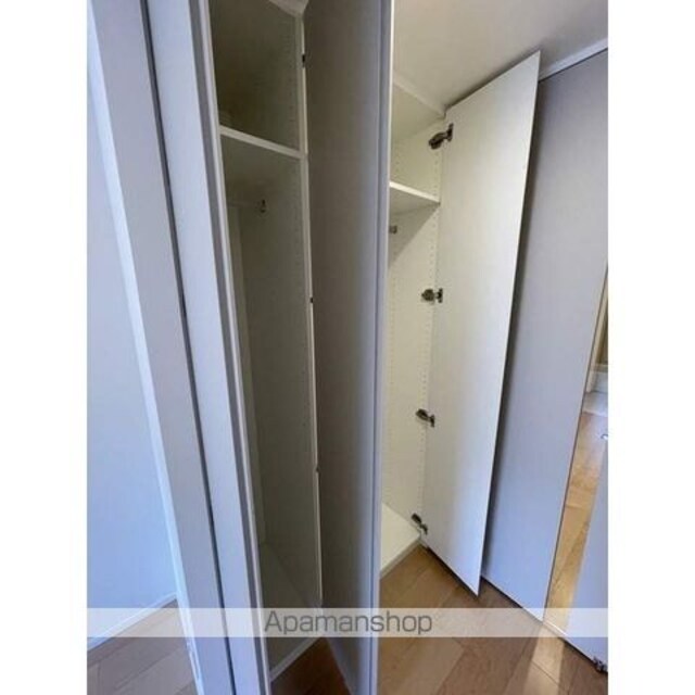 ＬａＳａｎｔｅ桜新町[1K/25.75m2]の収納