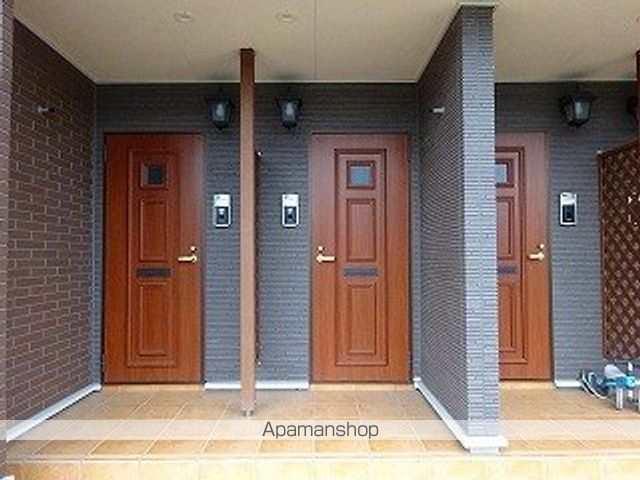 メゾン東洋 Aの玄関写真