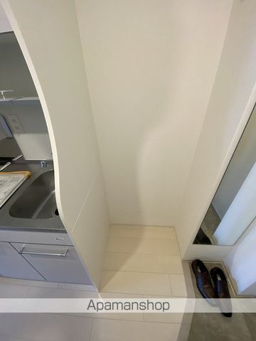 SERENITE 江坂ルフレの内装写真