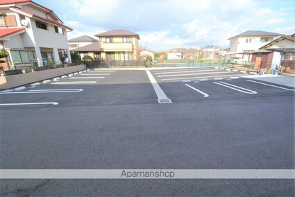 熊本県八代市海士江町[2LDK/59.14m2]の駐車場2