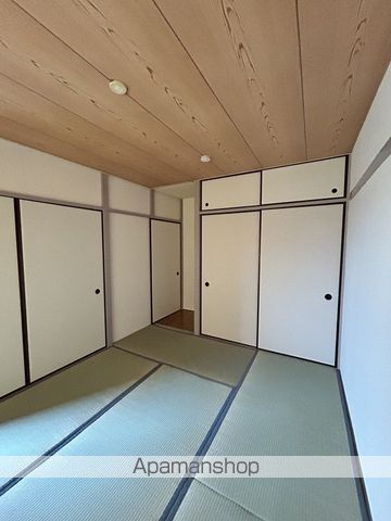 メゾン江坂の内装写真