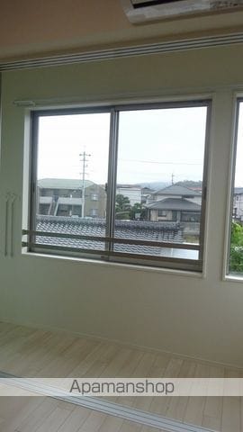 FIRSTの内装写真
