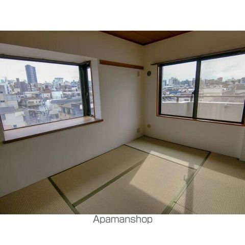 ドミシル池袋の内装写真