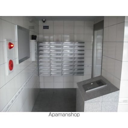 グランド・ステージ樽味[1R/35.03m2]の共用部10