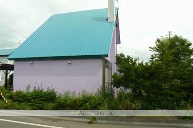 三笠市 2階建 築48年の外観写真