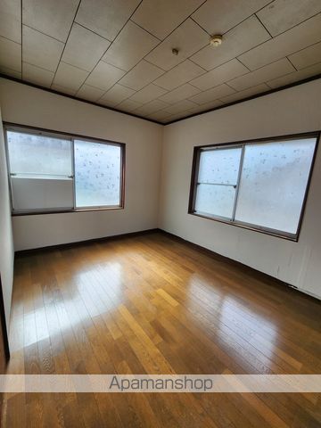 樽見鉄道 北方真桑駅 徒歩23分 2階建 築55年の内装写真