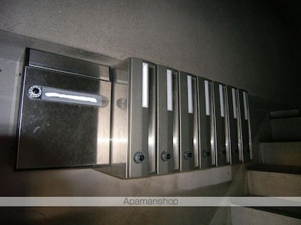 幸ビル[2K/41.4m2]の共用部5