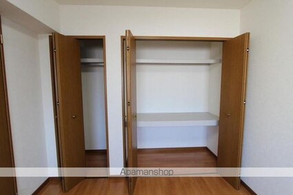 香川県高松市多肥上町[2LDK/59.18m2]の収納