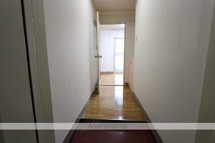 東和ビル[1K/23.39m2]の玄関