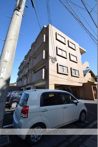 吉冨マンションの外観写真