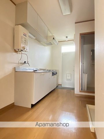 溜屋ハイツVの内装写真