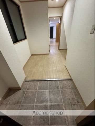 シャルル中宮の内装写真