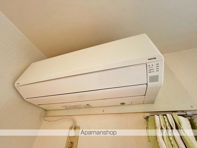タウンコート西 A棟の内装写真