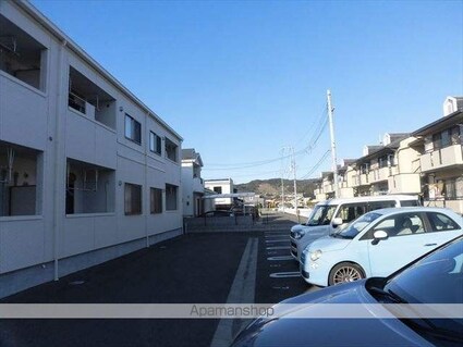 ルミナス・ハイム[2LDK/52.64m2]の駐車場2