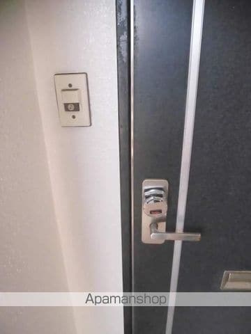 フォースアベニューの内装写真