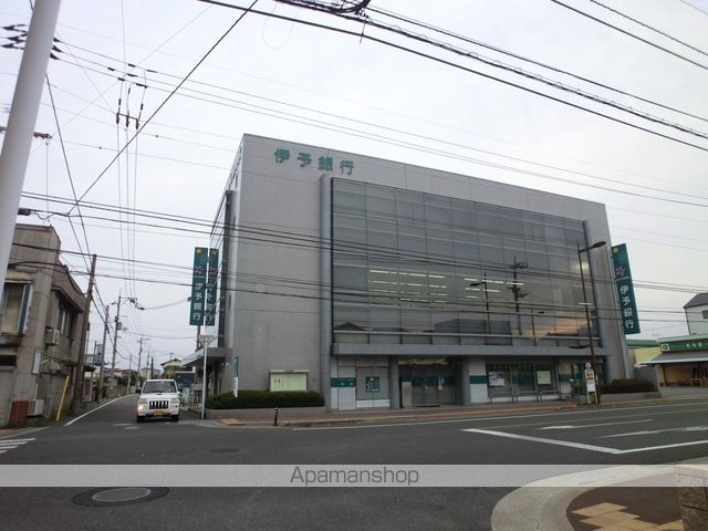 グランドール今治参番館の周辺写真