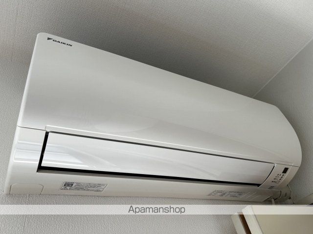ミッションデルタの内装写真