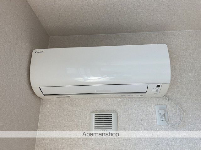 オリーブIIの内装写真