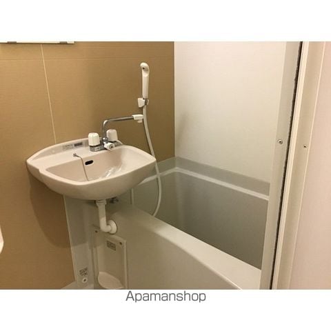 メゾンアレシア四ツ木の内装写真