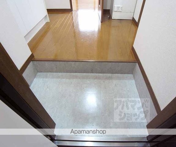 アンプルール フェール 椋の内装写真