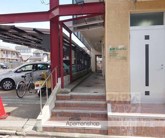 櫛笥マンションの玄関写真