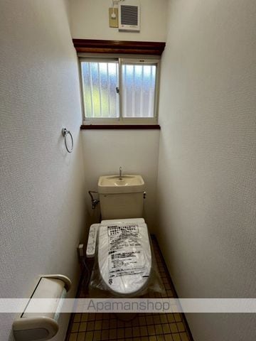新在家メゾネットの内装写真