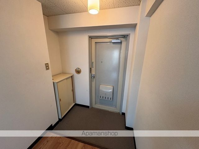 ヒカリ617の内装写真