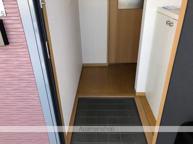 フィアヤーレスツァイテンIの内装写真