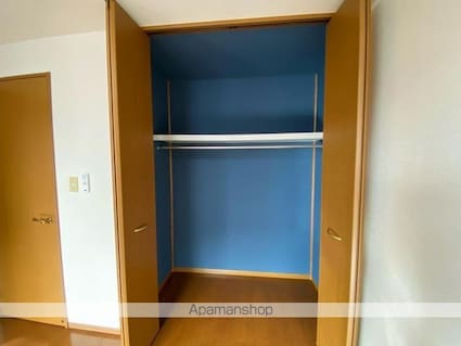 リジェール東山崎　Ａ・Ｂ[2DK/55.44m2]の収納