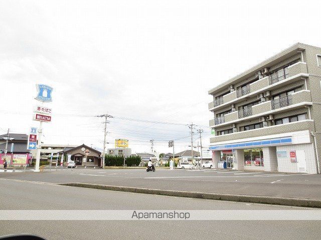 リベラルポート中央の周辺写真