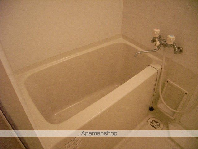 ツインコートプラスティの内装写真